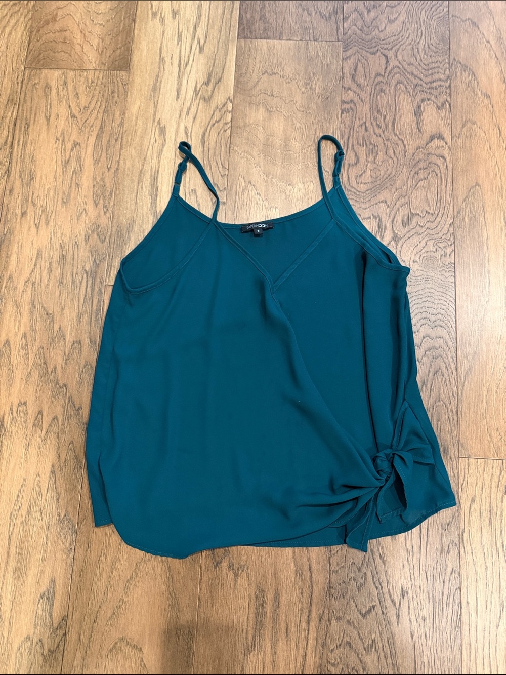 Grew. Sleeveless Tie-Hem Camisole Top - Women